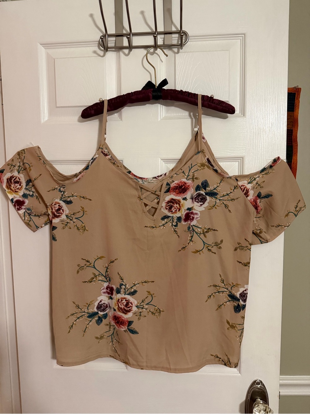 Beige Floral Cold-Shoulder Women's-2XL